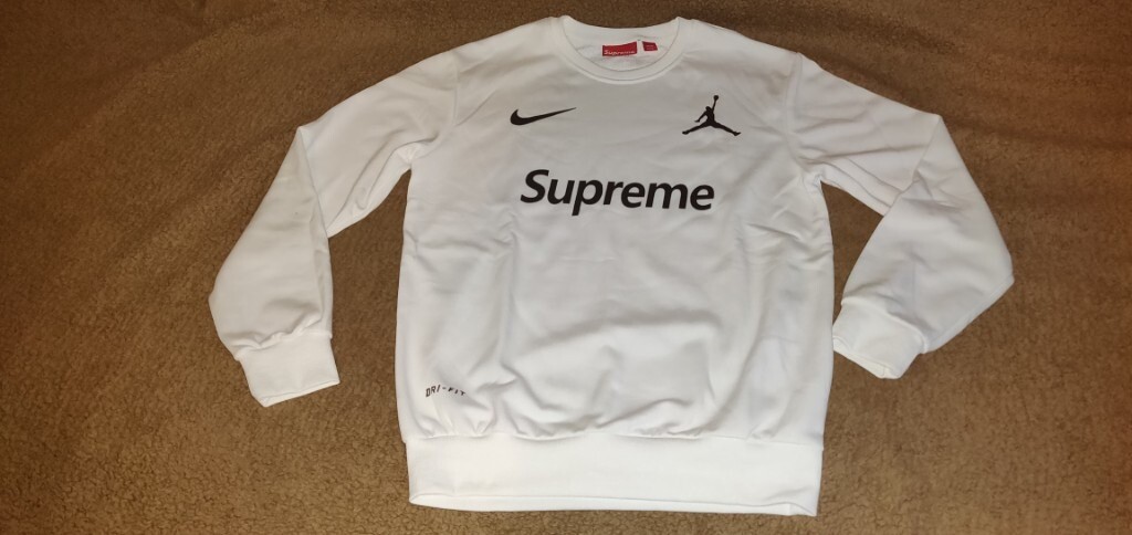 supreme jordan jumper